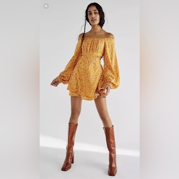 Free People Dresses & Skirts - Free People Women's Pink and Gold Mini Dress
